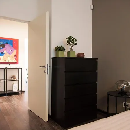 Διαμέρισμα St.ambrogio 2bd New