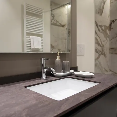 St.ambrogio 2bd New Apartamento *
